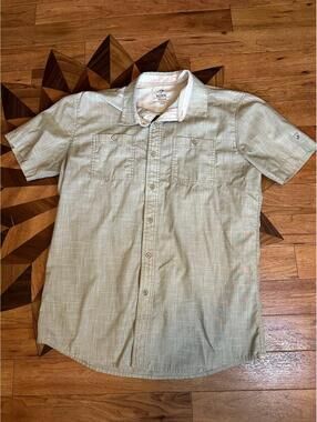 Kuhl Mens Short Sleeve Button Down Shirt Size Medium